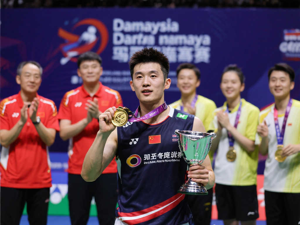 一场胶着的 一场胶着的