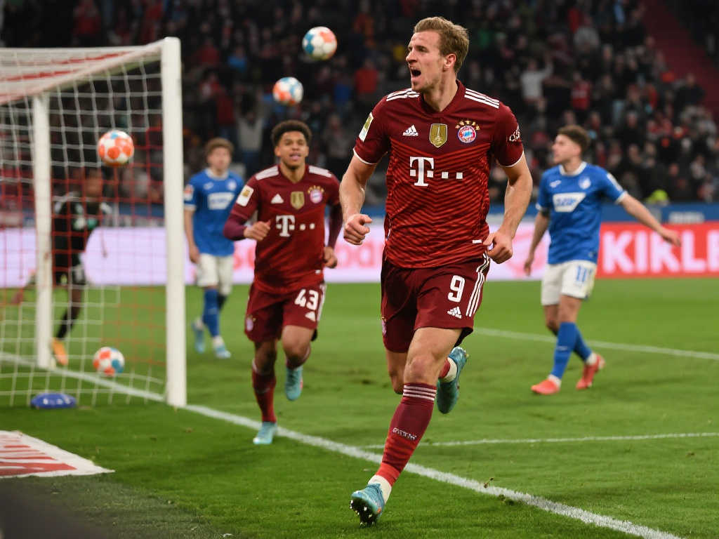 正在逐步沿 正在逐步沿